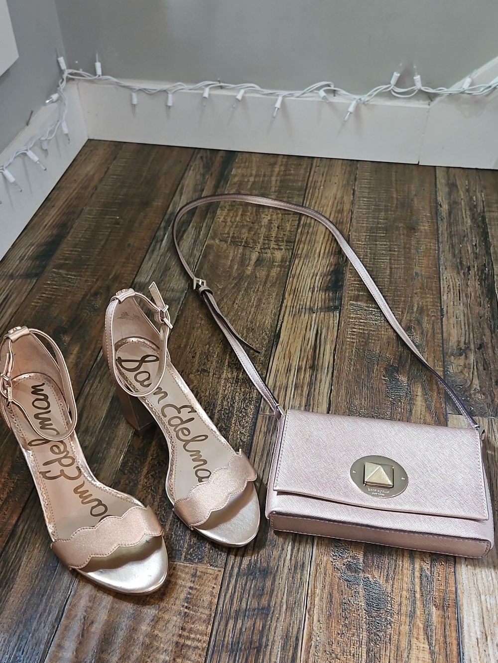 Sam Edelman Rose Gold Scalloped Block Heel Sandals & Free Kate Spade Purse